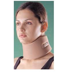 COLLARE CERVICALE OPPO A DENSITA' COMPATTA MISURA EXTRA LARGE SUPPORTA LA COLONNA CERVICALE IN POSIZIONE NEUTRALE O ANATOMICA E PROVVEDE AD IMMOBILIZZARLA CHIUSURA IN VELCRO - Newepa Srl